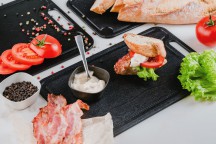 Plastic chopping board "M" 31x19 cm black