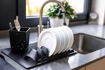 Cutlery drainer black color